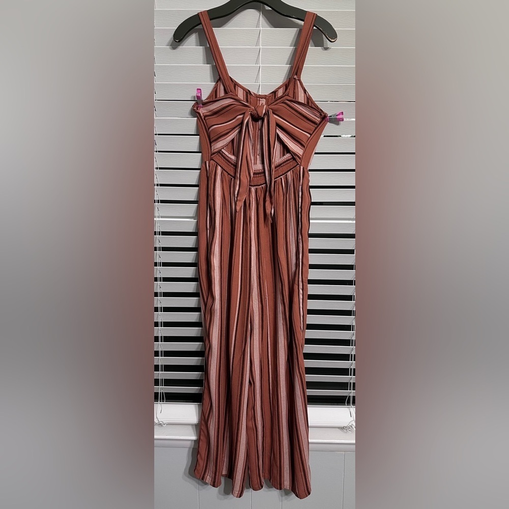 #11)  American Eagle Open back Jumpsuit Size Medium
